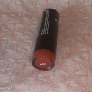 NYX 633 Lipstick